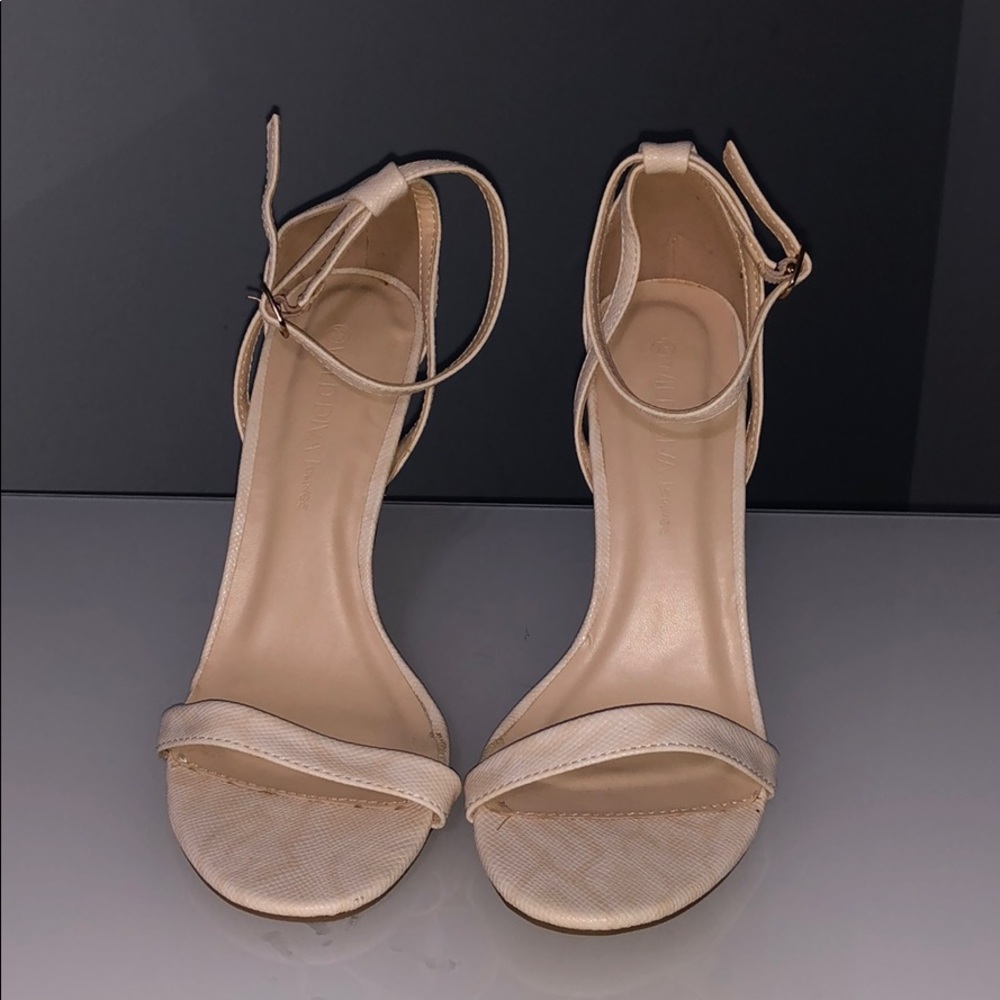 Nude heeled sandals in size 7.5!